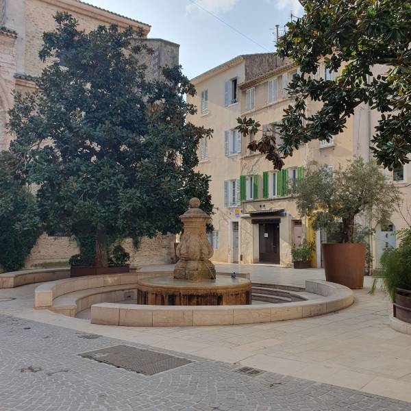 séjour à Bandol dans un appartement climatisé en septembre