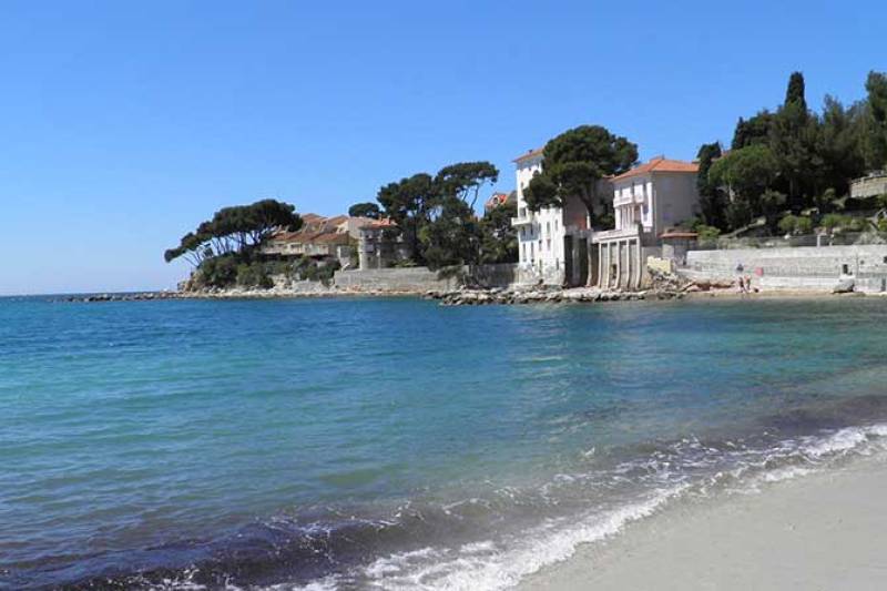 louer un gite pour une famille avec bébé près de plages de Bandol