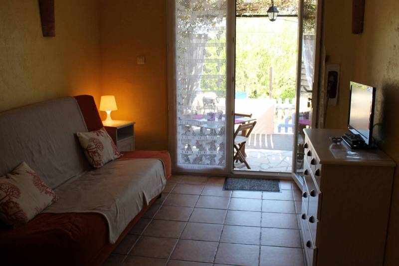 Location d'appartement dans résidence avec piscine