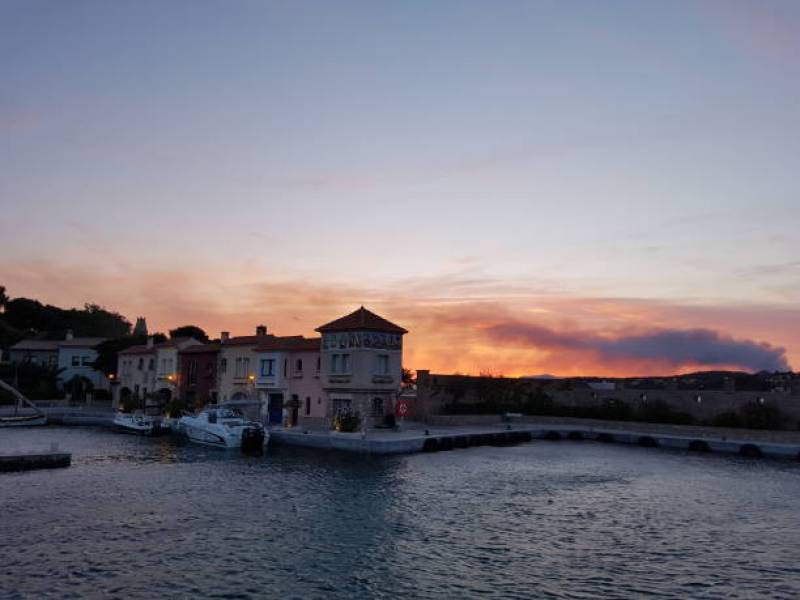 Location d'appartement de vacances avec services près de Bandol dans le Var (83)