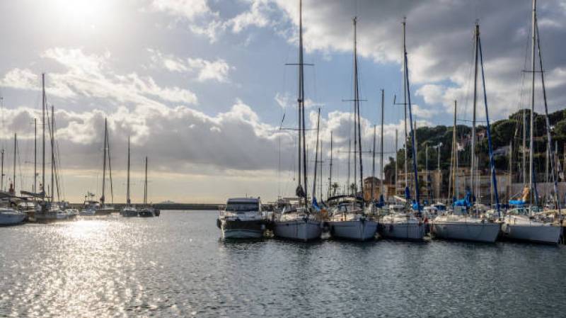 Location d'appartement de vacances avec services près de Bandol dans le Var (83)